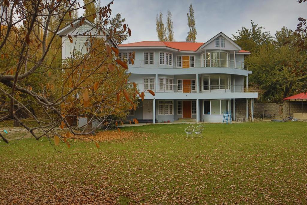 Hotel Reego Скарду Екстер'єр фото