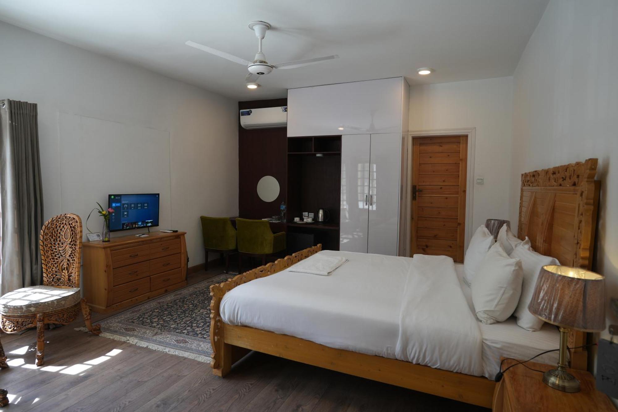 Hotel Reego Скарду Екстер'єр фото